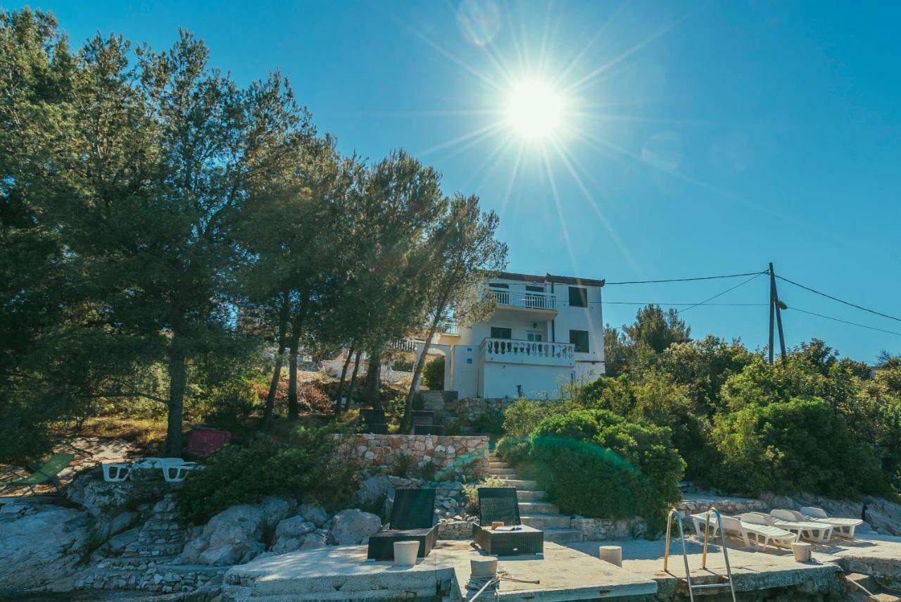 Villa Relax Veliki Drvenik Eksteriør bilde
